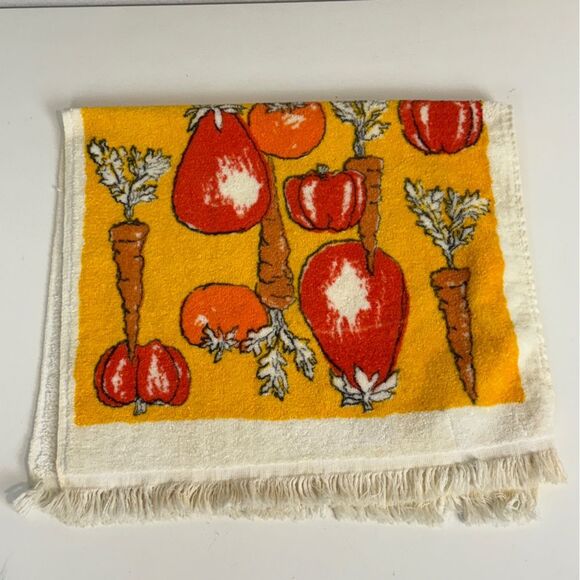 Vintage Yellow Kitchen Vegetables Towel 70s - Picture 4 of 7